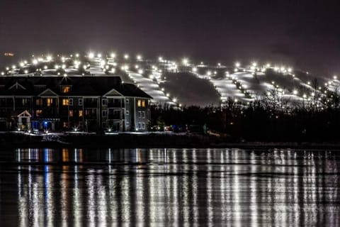 Condo 704 at North Creek Resort Hotel in Grey Highlands