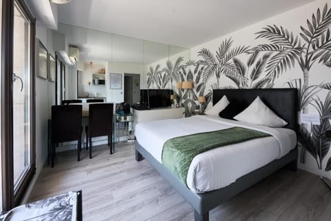 Beautiful modern fully furnished studio Apartment in Levallois-Perret