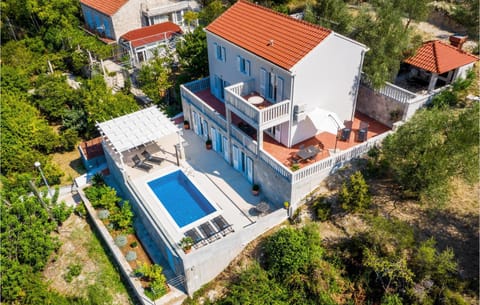 6 Bedroom Gorgeous Home In Sipanska Luka Casa in Dubrovnik-Neretva County