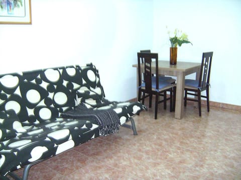 Apartamento funcional y acogedor Apartment in L'Ametlla de Mar