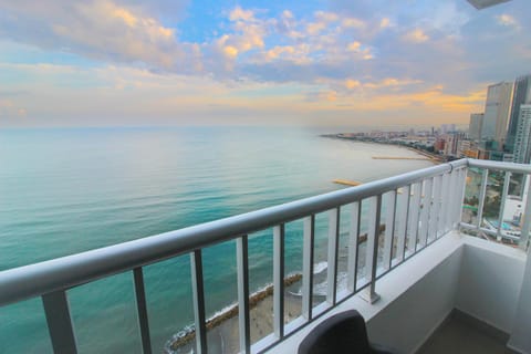 View (from property/room), Balcony/Terrace, Sea view