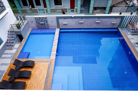 Pool view, Swimming pool