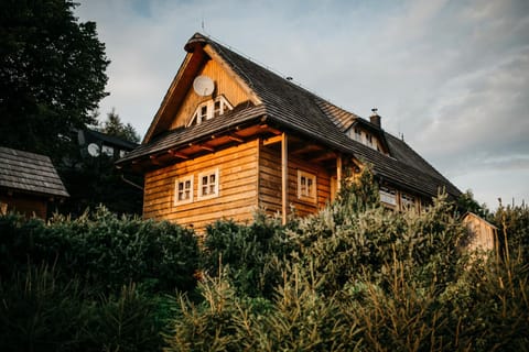 Property building, Spring, Natural landscape, Winter, Summer, Garden, Balcony/Terrace, Hiking, Autumn, Pets, Garden view, Mountain view