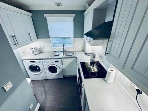 Kitchen or kitchenette, kitchen