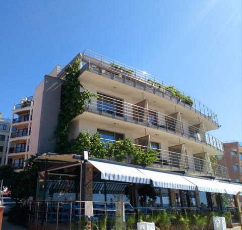 Prado Beach Hotel in Sunny Beach