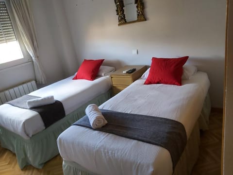 Chalet Avila Rooms Bed and Breakfast in Madrid