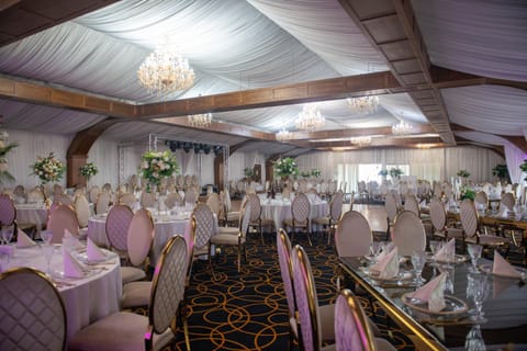 Banquet/Function facilities, wedding