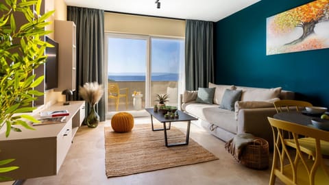 TV and multimedia, Balcony/Terrace, Living room, Seating area, Sea view