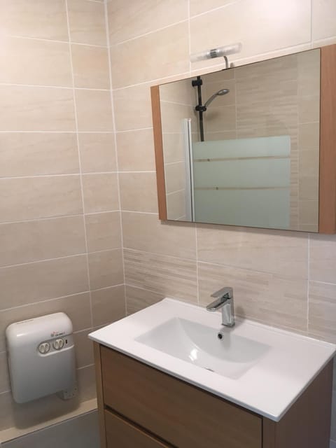 Le Crystal Dinard, Sure Hotel Collection by Best Western Hotel in Dinard