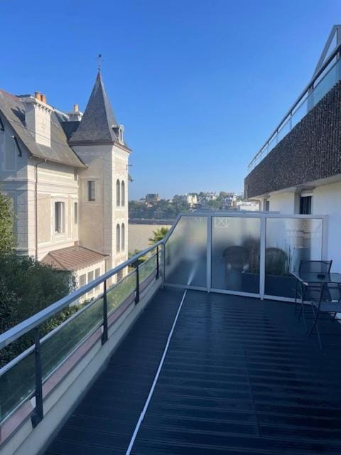 Le Crystal Dinard, Sure Hotel Collection by Best Western Hotel in Dinard