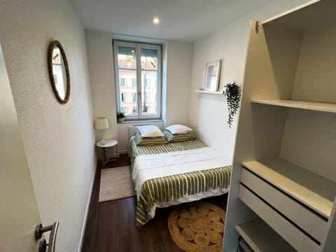 # Le 3 # Joli appartement T3 Mulhouse centre, Neuf, calme et tout équipé Apartment in Mulhouse