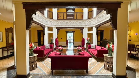 Heritage Luxury Suites All Suite Hotel Hôtel in Lahore