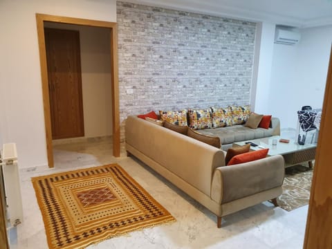 Luxury and Splendid 2 Bedrooms Apartment in Jardin De Carthage Tunis Apartment in Tunis Governorate, Tunisia