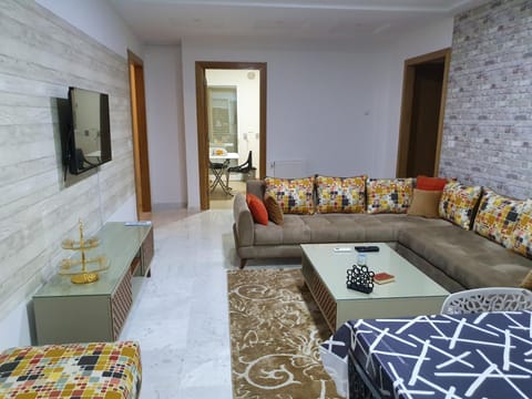 Luxury and Splendid 2 Bedrooms Apartment in Jardin De Carthage Tunis Apartment in Tunis Governorate, Tunisia