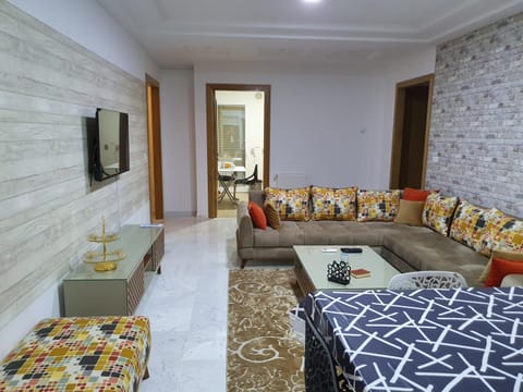 Luxury and Splendid 2 Bedrooms Apartment in Jardin De Carthage Tunis Apartment in Tunis Governorate, Tunisia