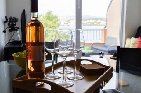 Decorative detail, Dining area