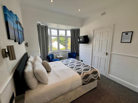 Charnwood Regency Guest House Bed and breakfast in Loughborough