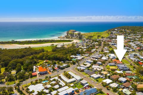 Burkeys, 5 Main Street House in Crescent Head