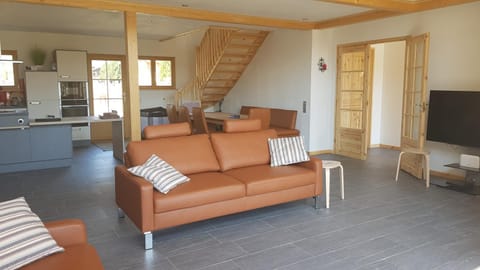 Living room, kitchen