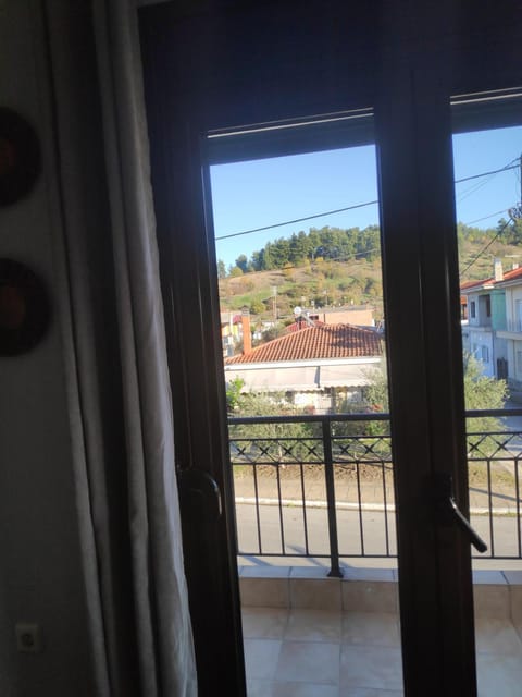 Forest View Apartments Condo in Trikala