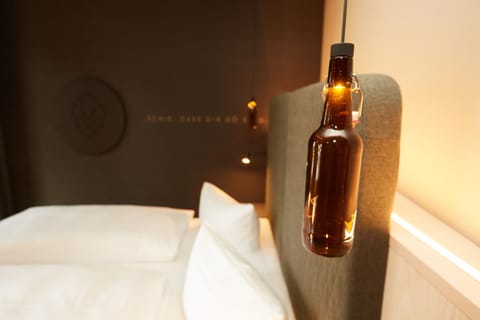 Bed, Decorative detail, Bedroom