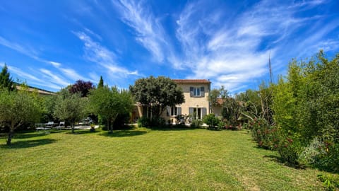 Property building, Summer, Garden, Garden view