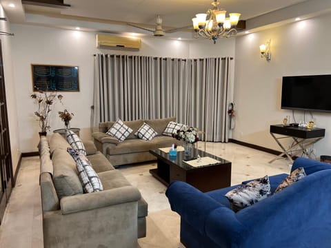 Royal Guest House Lahore Dha Condominio in Lahore