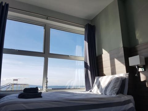 Causeway Bay Guesthouse Portrush Bed and Breakfast in Portrush