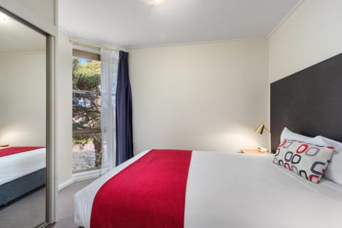 Knox International Hotel and Apartments Aparthotel in Wantirna South