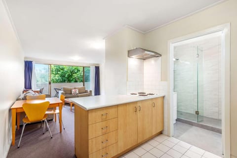 Knox International Hotel and Apartments Apartment hotel in Wantirna South