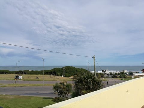 Casa duplex Frente AL Mar familiar Depto A House in Mar del Plata