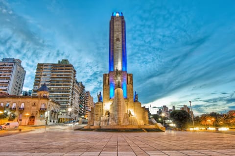 Luminosos y modernos departamentos en Rosario Condo in Rosario