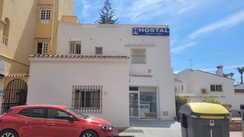 Hostal san luis Bed and Breakfast in San Luis de Sabinillas