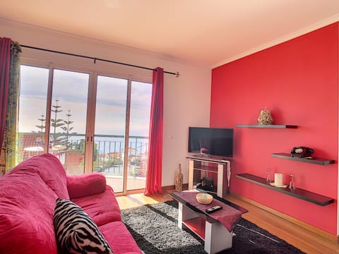 Cliff Refuge by LovelyStay Condo in Caniço