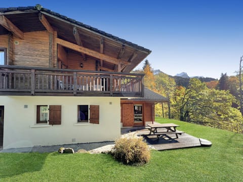 Chalet Haut Standing à proximité du centre (CH228) Chalet in Arâches-la-Frasse