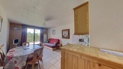 3 Pièces 6 Pers proche pistes (PN001) Condo in Arâches-la-Frasse