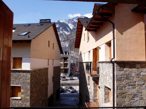 BALLBENAS Condo in Benasque