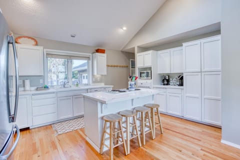 Chapman Point Cannon Beach Home with hot-tub Maison in Cannon Beach