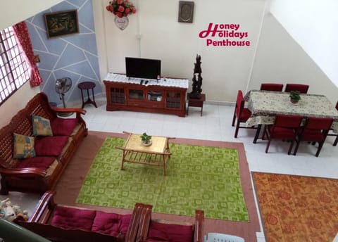 Honey Holiday Penthouse House in Tanah Rata