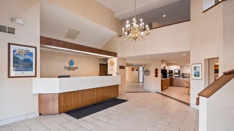 Charlevoix Inn & Suites SureStay Collection by Best Western Hôtel in Charlevoix