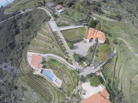 Private Douro- Quinta das Susandas Farm Stay in Porto District