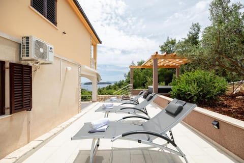 Villa Franciska House in Dubrovnik-Neretva County