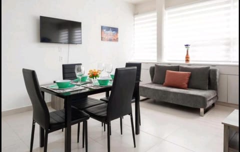 Pennsylvania WTC High End 1parking/2BR/2BA Apartment in Mexico City