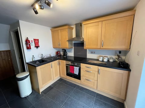 Meadow View @ Glebe Barn House in Wychavon District