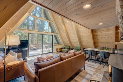 Relaxation on Muletail House in Lake Tahoe
