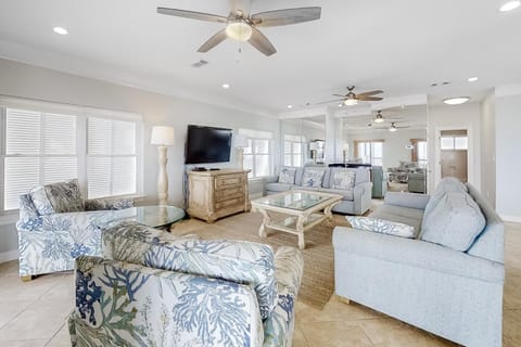 Drottningholm by Meyer Vacation Rentals House in Orange Beach