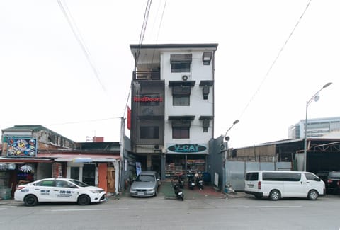 Property building, Day, Neighbourhood, City view, Street view, Location