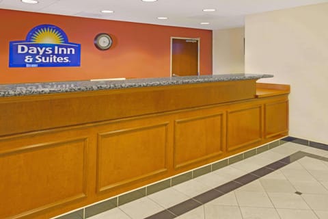 Days Inn & Suites by Wyndham Laurel Near Fort Meade Hotel in Prince Georges County