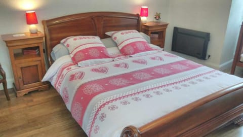 A la Grenouille du Jura Bed and Breakfast in Oyonnax