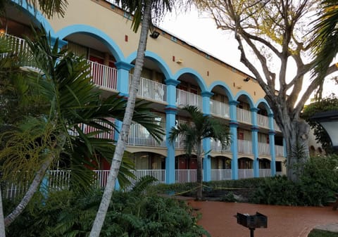 Red Carpet Inn Airport Fort Lauderdale Hotel in Dania Beach